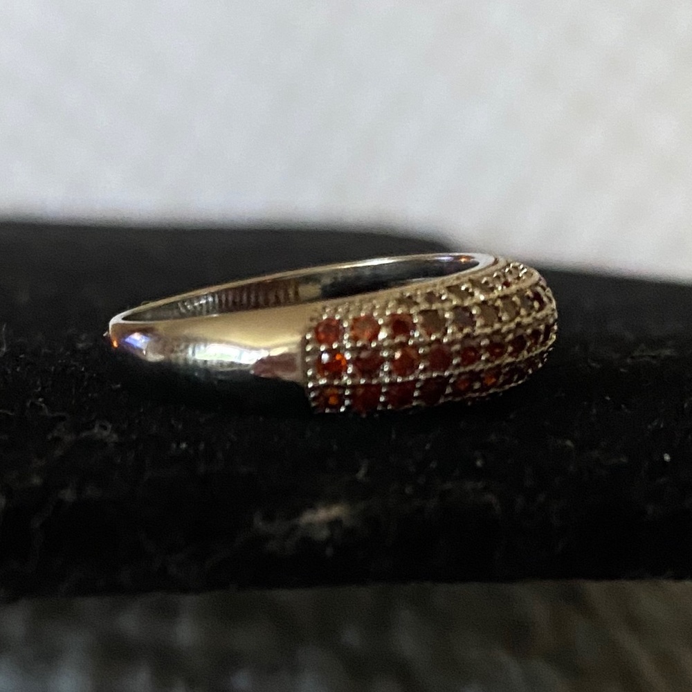 STAMP S925 SILVER GARNET BAND RING - Picture 6 of 7